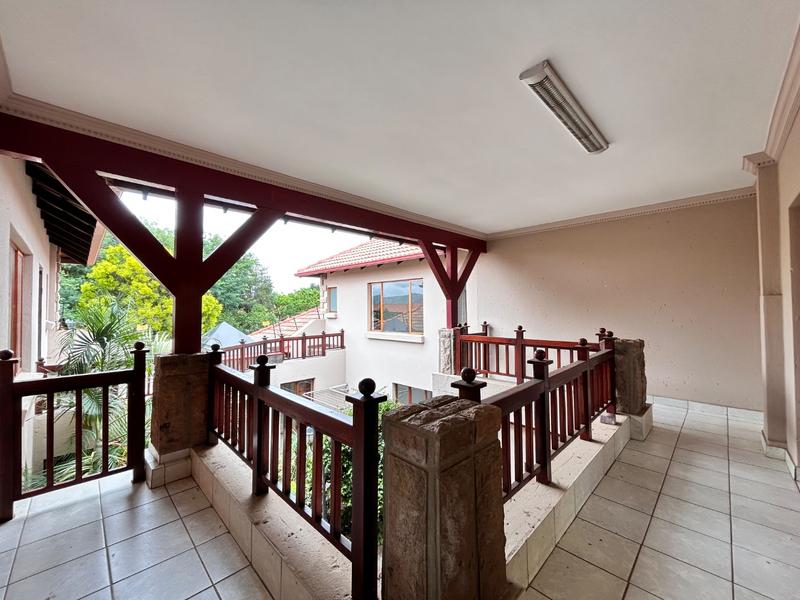 5 Bedroom Property for Sale in Birdwood Estate North West